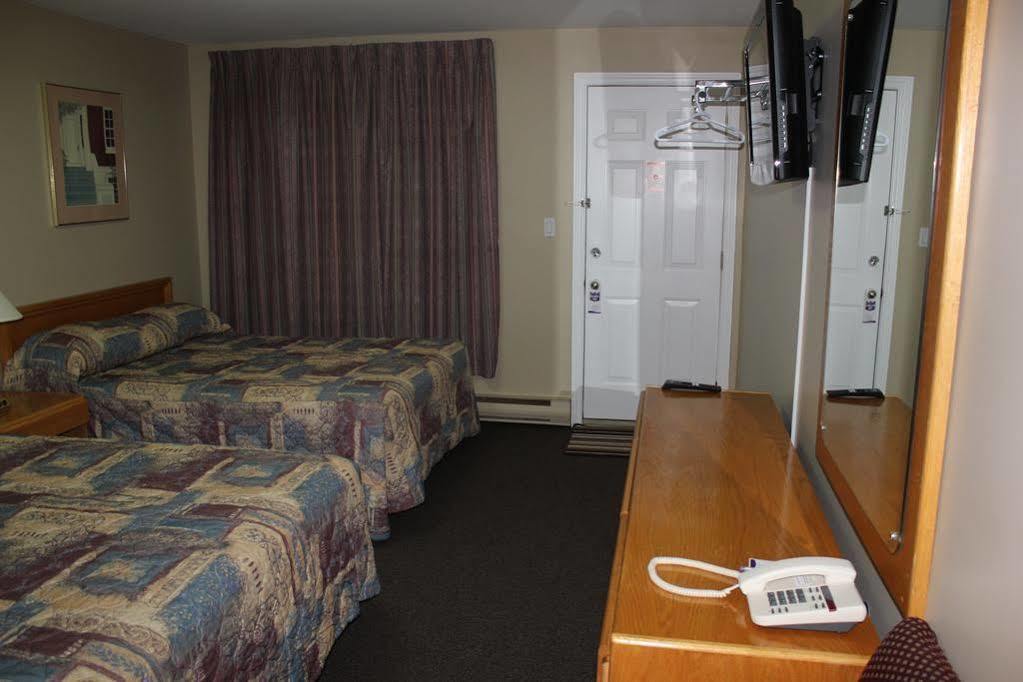 Nights Inn אואן סאונד מראה חיצוני תמונה